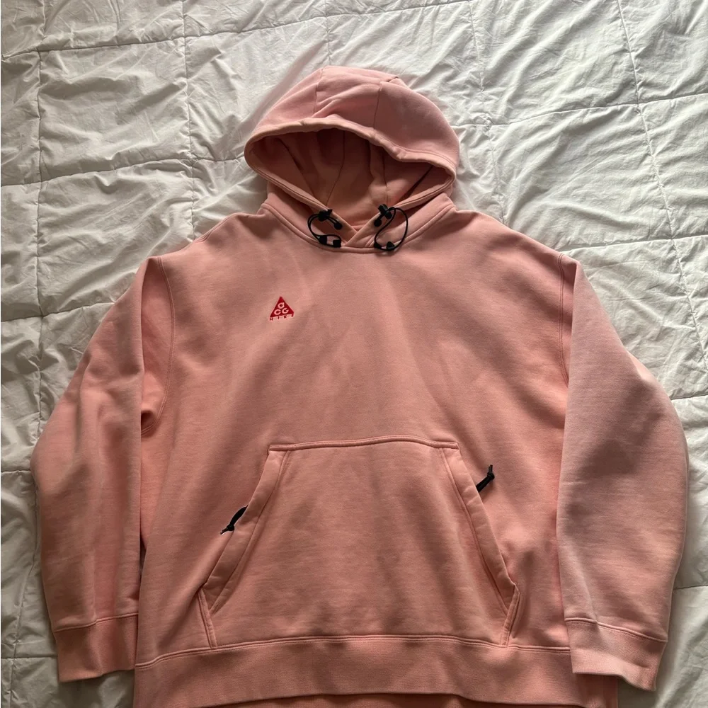 Nike ACG Men’s Pink Hoodie - Picture 1 of 7